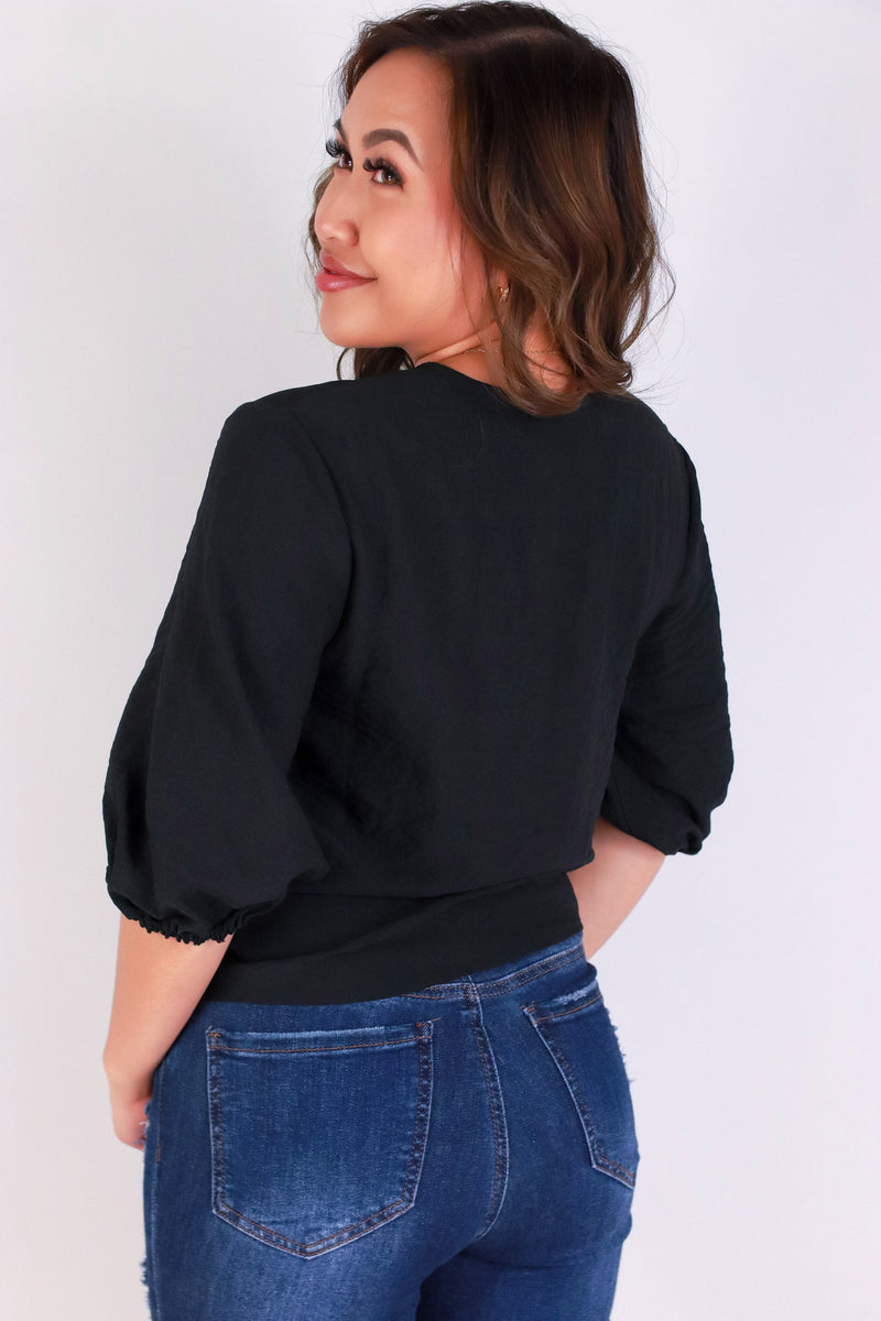Jeans Warehouse Hawaii - S/S SOLID WOVEN TOPS - KNOT THE USUAL TIE FRONT BLOUSE | By ROKOKO