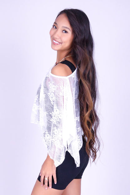 THINGS WE KEEP LACE PONCHO