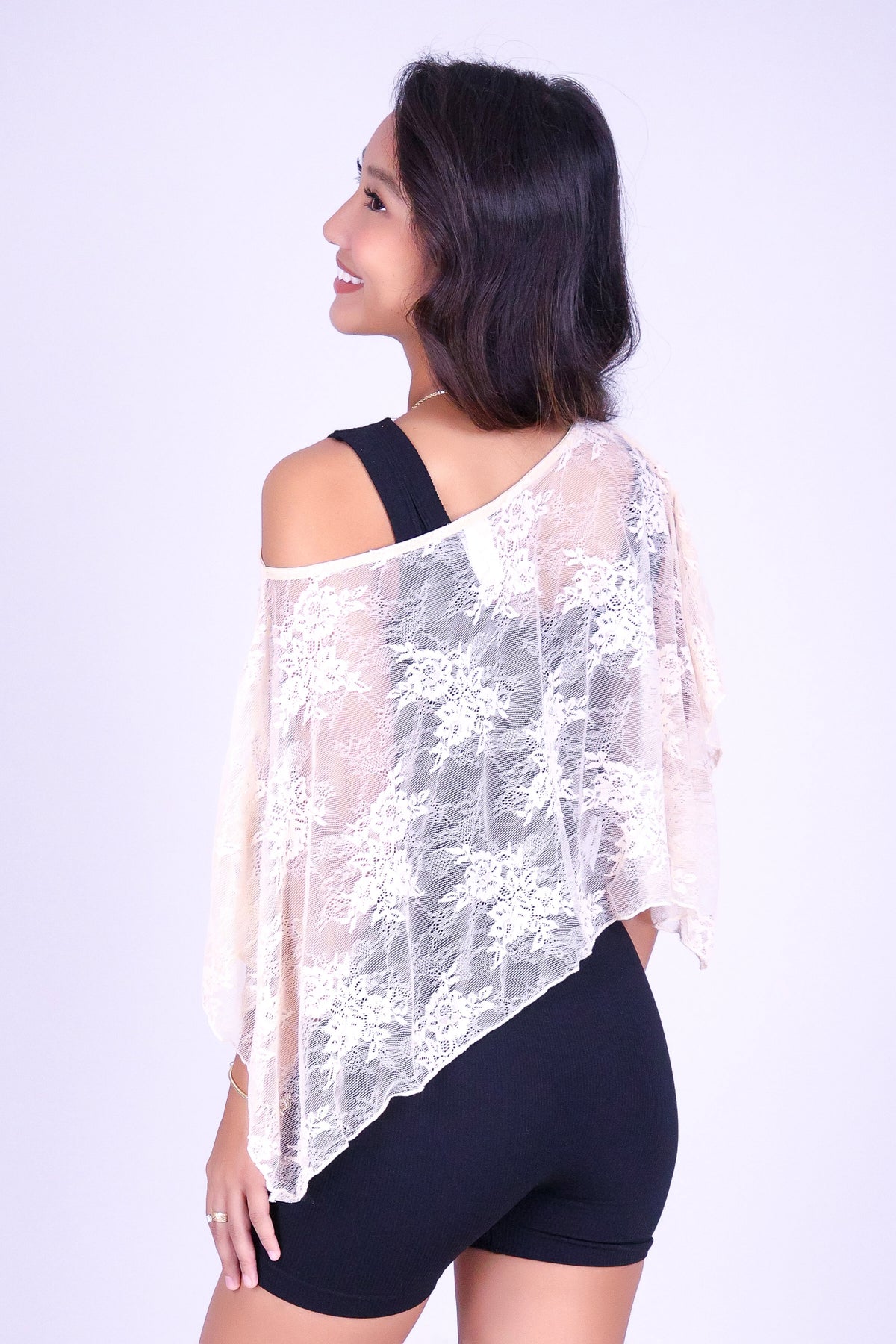 THINGS WE KEEP LACE PONCHO