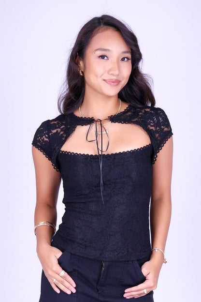 TRACES OF YOU LACE TOP