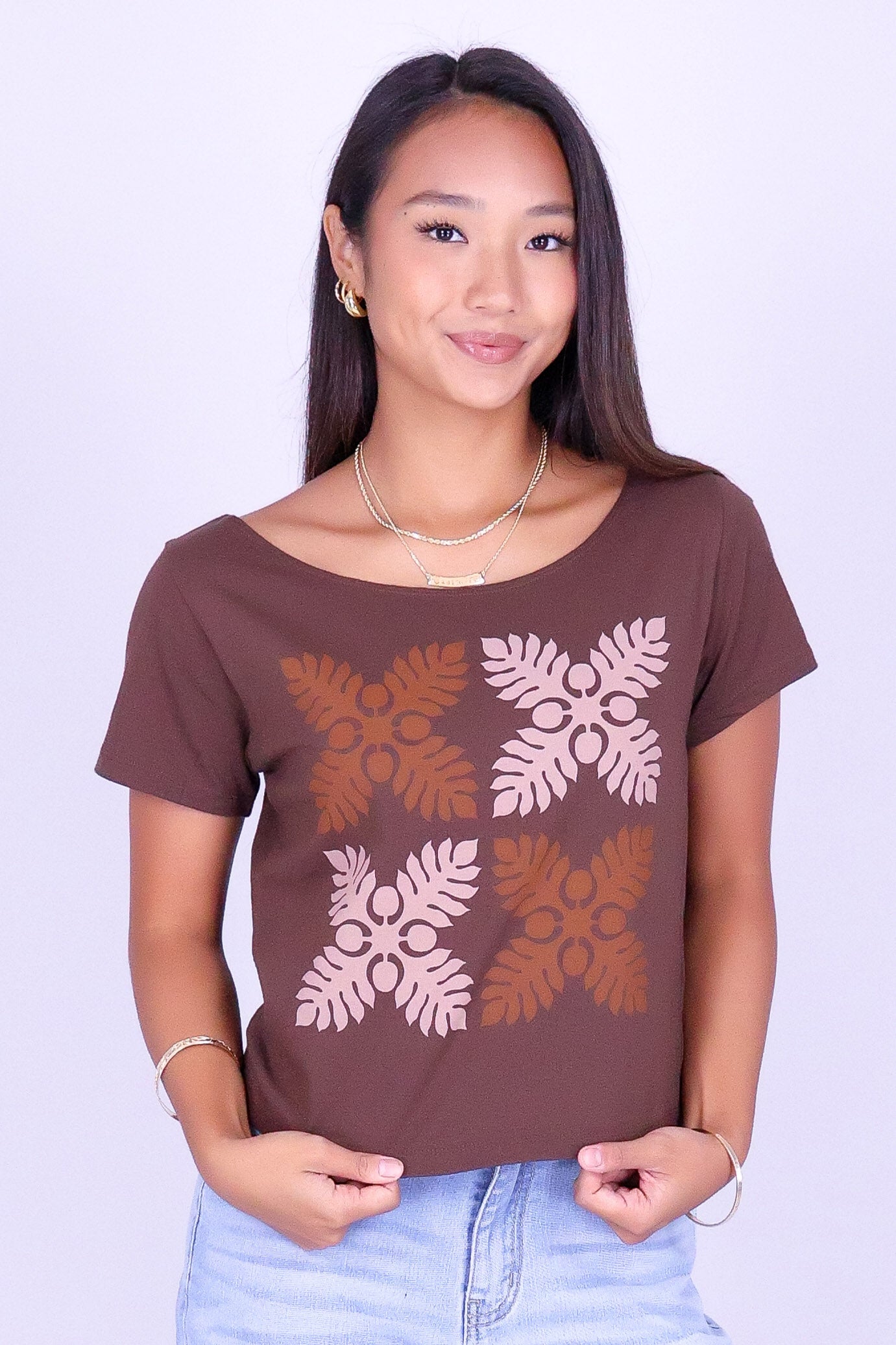 4 ULU QUILT OFF SHOULDER TEE