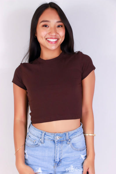 Jeans Warehouse Hawaii - S/S SOLID BASIC - PART OF THE CREW TOP | By ROSIO