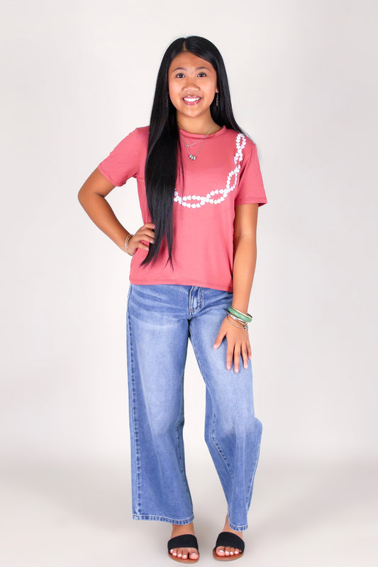 CROWN FLOWER TWIST LEI TEE | KIDS SIZE 2-16