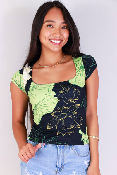 Jeans Warehouse Hawaii - SS PRINT - WATER LILY SQUARE NECK TOP | By LUZ