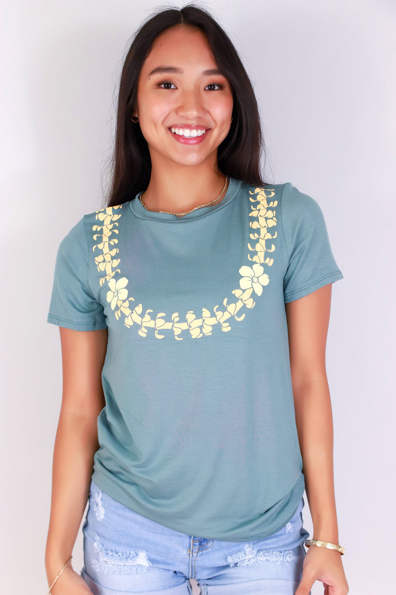 Jeans Warehouse Hawaii - S/S SCREEN - PUAKENIKENI LEI TEE | By LUZ