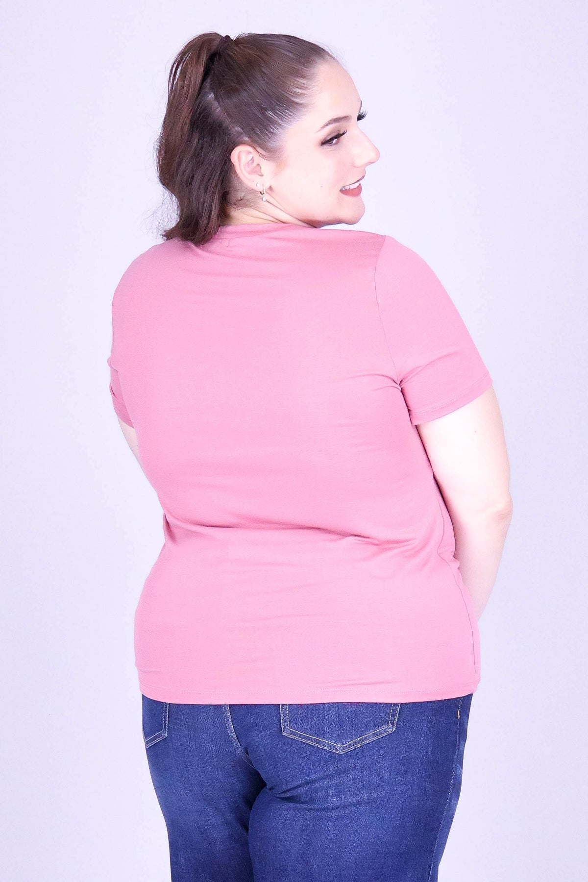 PIKAKE HONOHONO LEI TEE