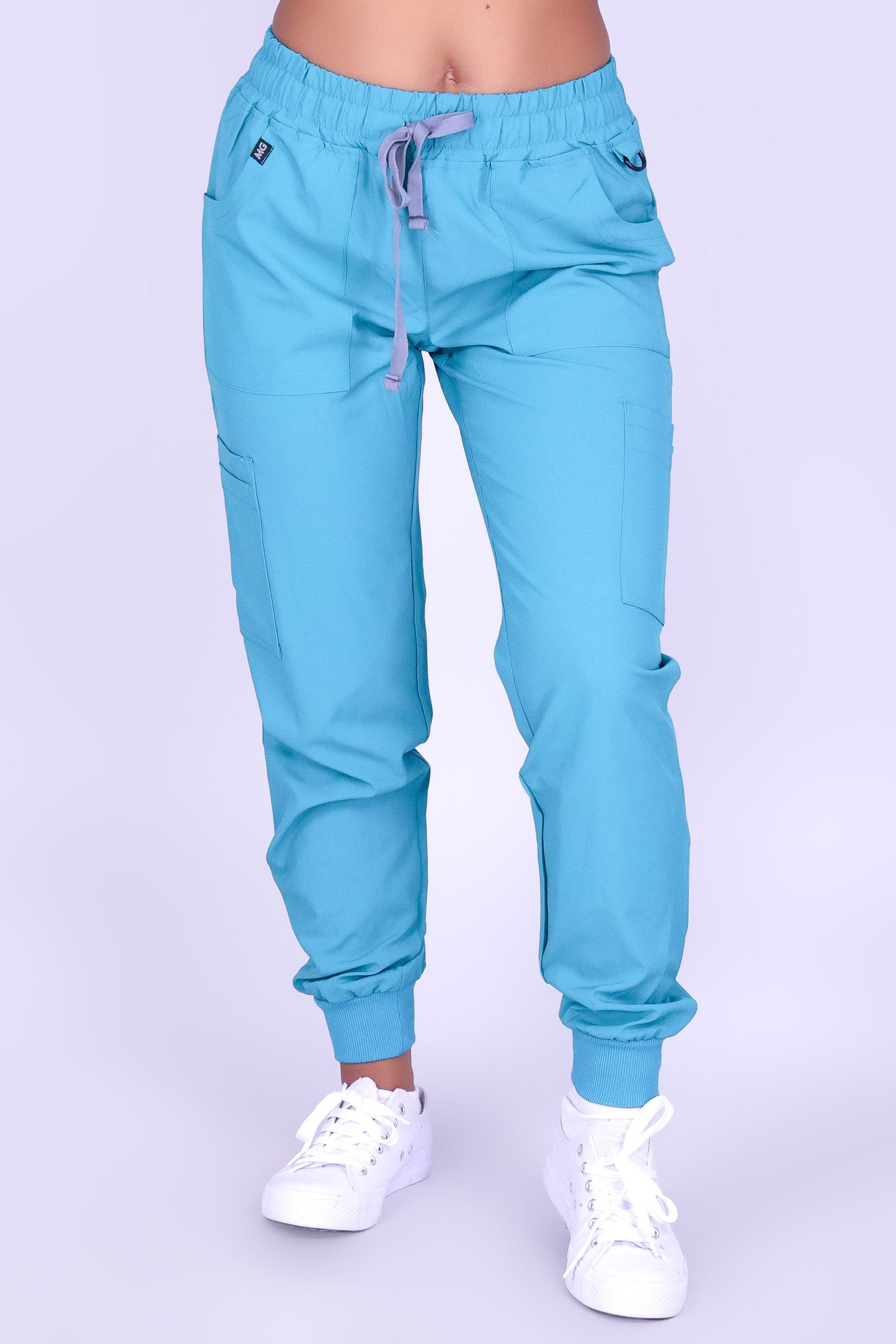 BE PATIENT WITH ME SCRUB PANTS