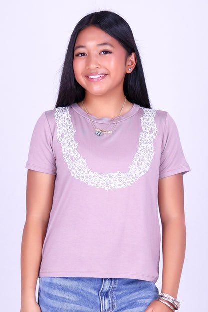 4 STRAND OUTLINE PIKAKE LEI TEE | KIDS SIZE 8-16