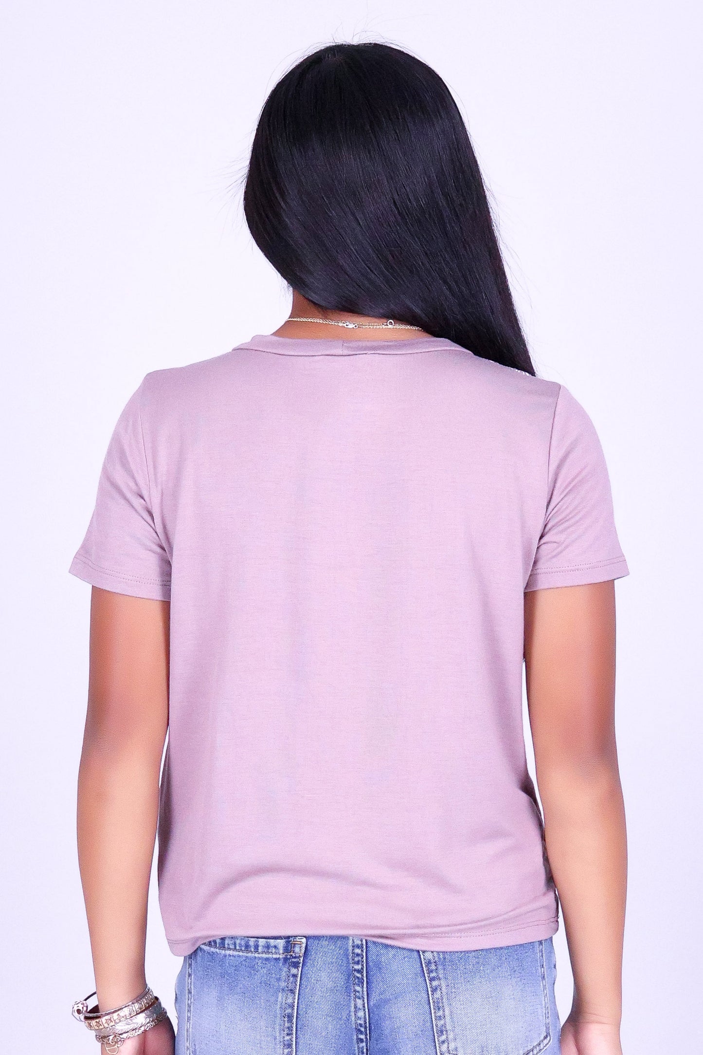 4 STRAND OUTLINE PIKAKE LEI TEE | KIDS SIZE 8-16