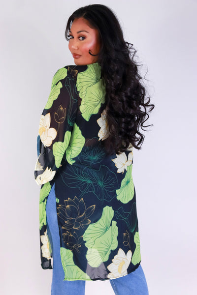 Jeans Warehouse Hawaii - PLUS S/S PRINT WOVEN TOPS - WATER LILY CHIFFON CARDIGAN | By LUZ