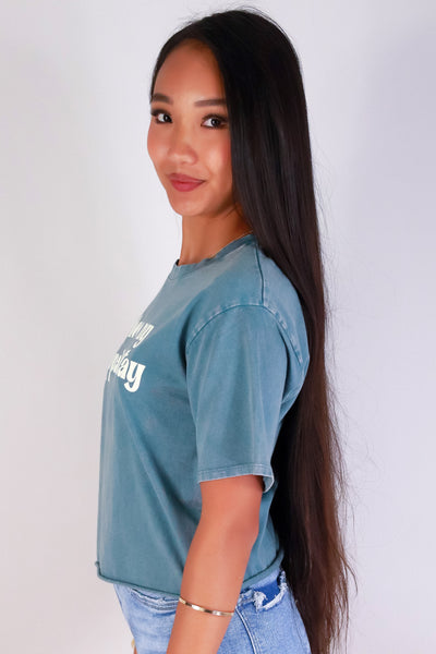 Jeans Warehouse Hawaii - S/S SCREEN - WHERE MY SLIPPAHS STAY TEE | By ORGANIC GENERATION