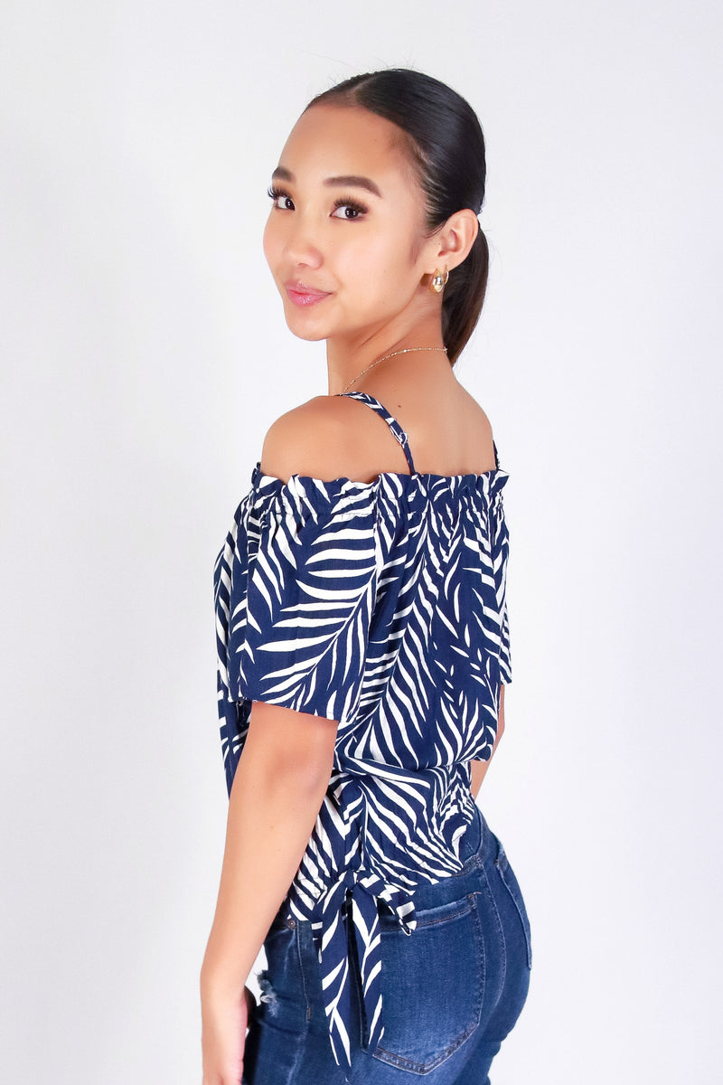 PARADISE GLOW COLD SHOULDER TOP