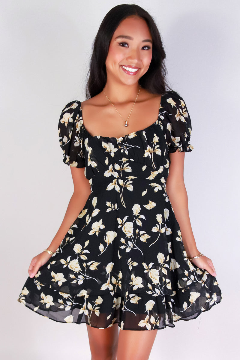 Jeans Warehouse Hawaii - SLEEVE SHORT PRINT DRESSES - TWIRL ME SOFTLY BABYDOLL DRESS | By PAPERMOON/ B_ENVIED