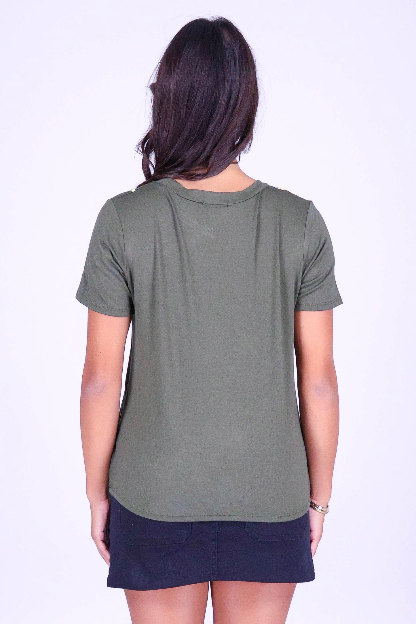 INTERTWINED LEI TEE