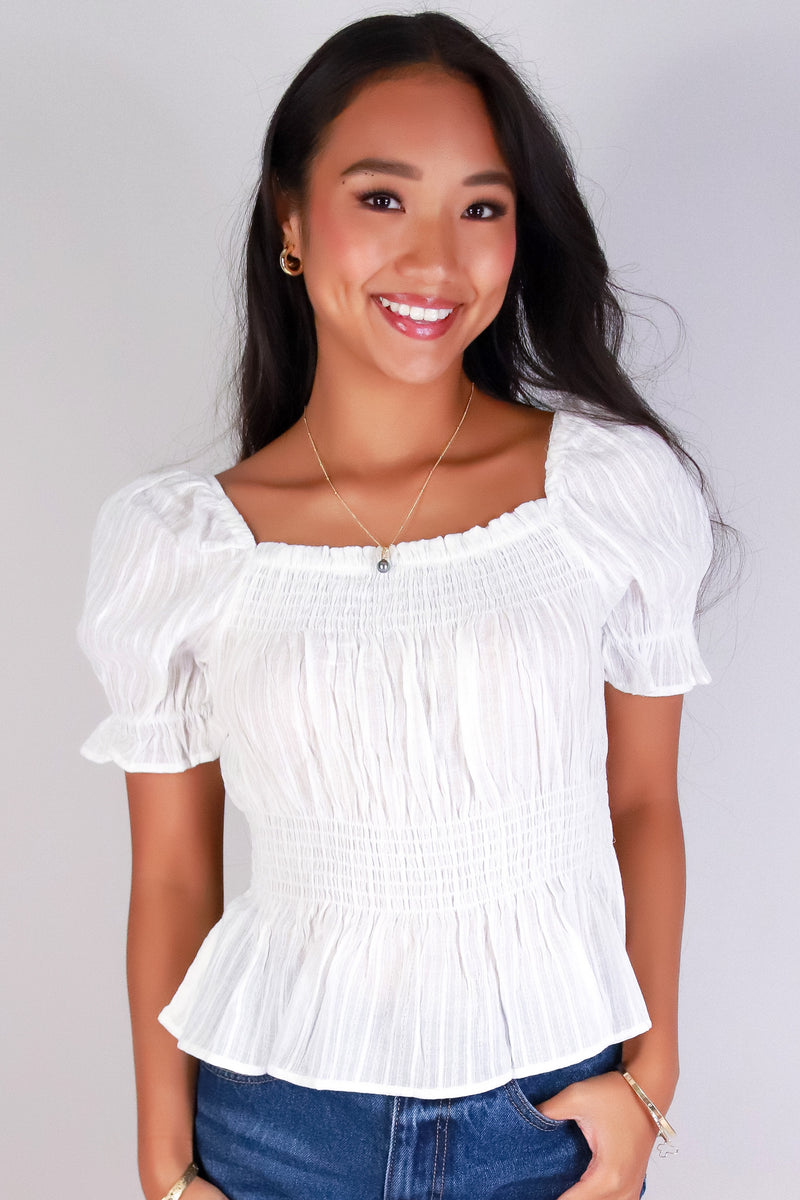 Jeans Warehouse Hawaii - S/S SOLID WOVEN CASUAL TOPS - LIGHTLY LOVELY TOP | By EVER B