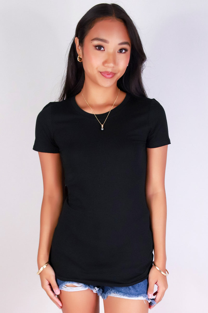 Jeans Warehouse Hawaii - S/S SOLID BASIC - PLAINLY PERFECT TEE | By HEART & HIPS