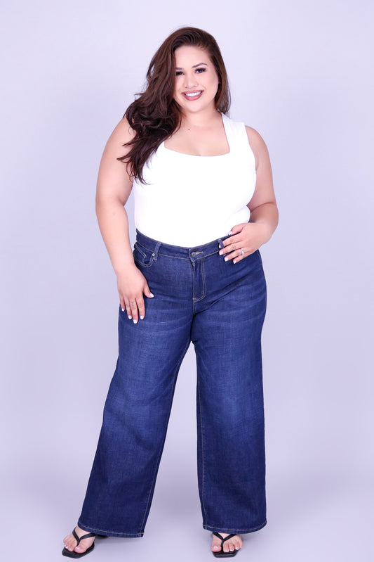 CLOSE FIT BODYSUIT