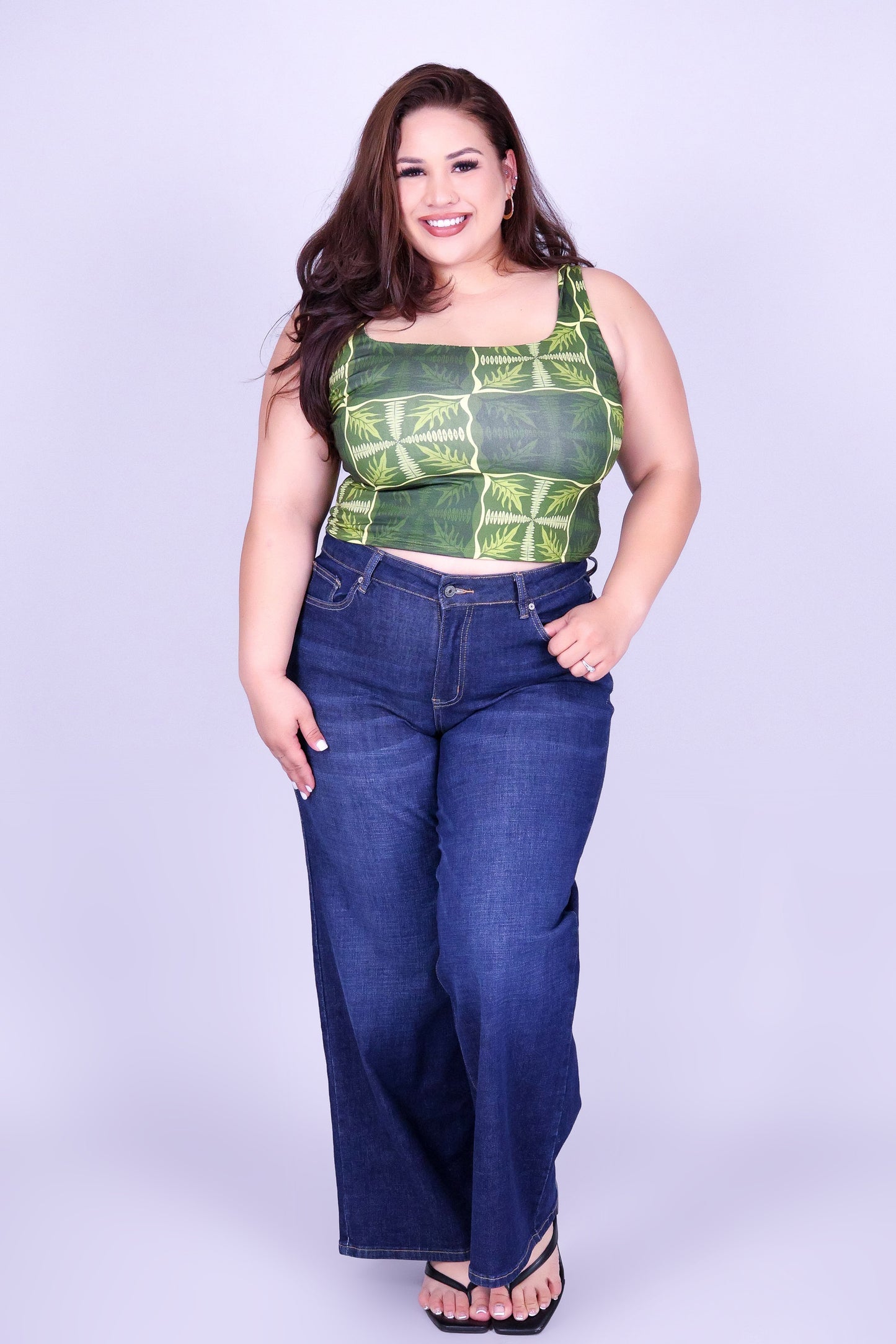 FERN KUIKI SQUARE NECK TOP