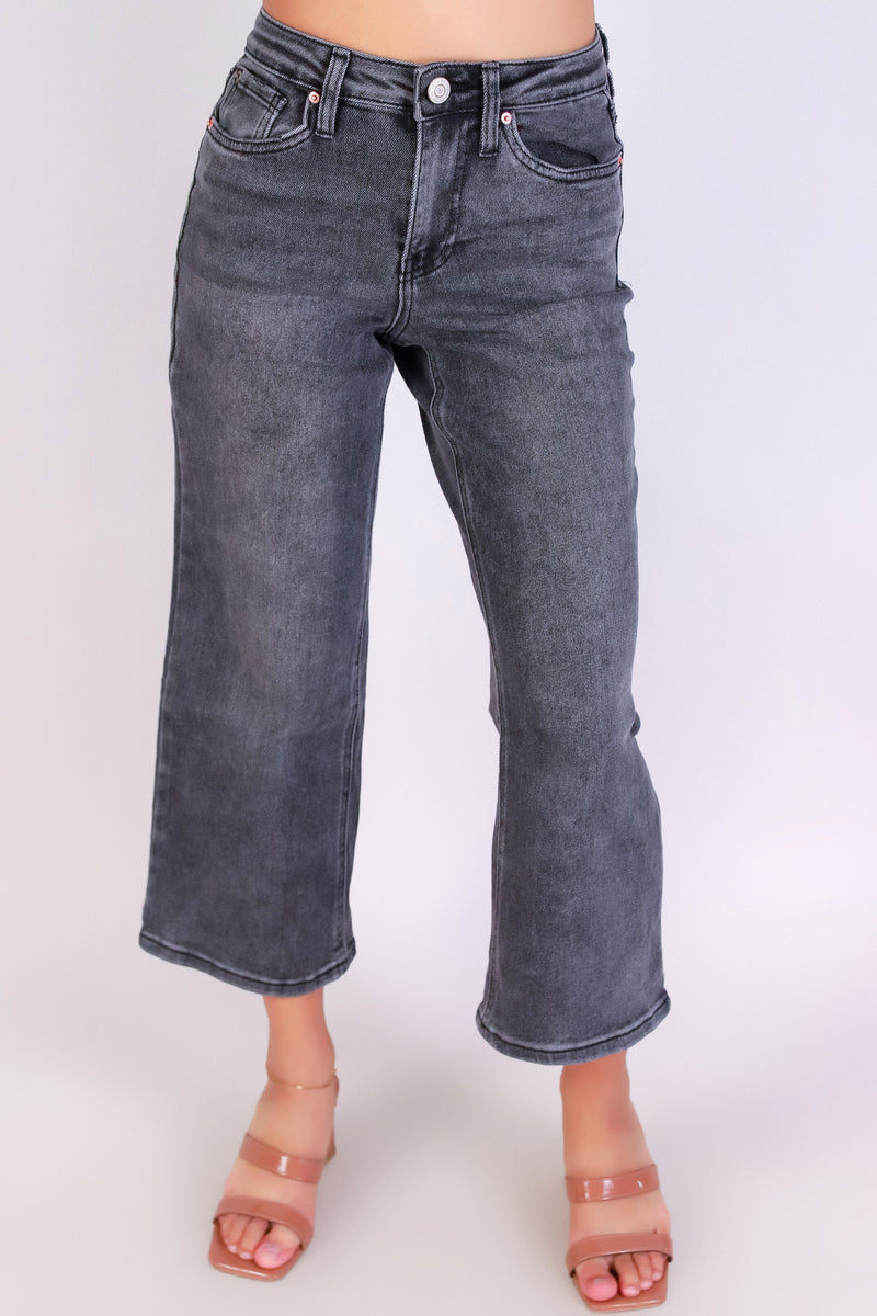 Jeans Warehouse Hawaii - DENIM CAPRIS - BELLA CAPRI JEANS | By YMI JEANS