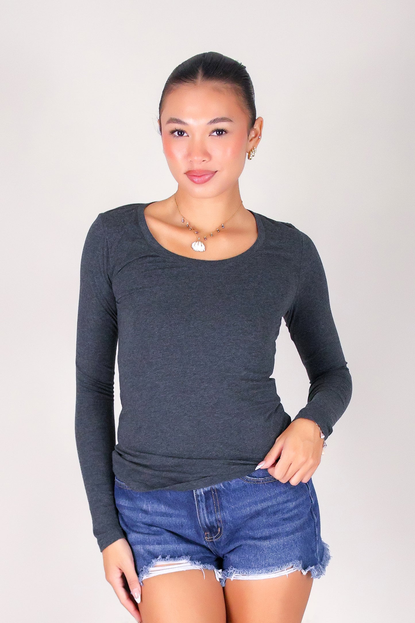 HOLD THAT THOUGHT LONG SLEEVE TOP