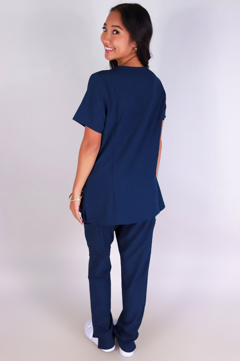 Jeans Warehouse Hawaii - JUNIOR SCRUB TOPS - DELIVER ME SCRUB TOP | By MEDGEAR