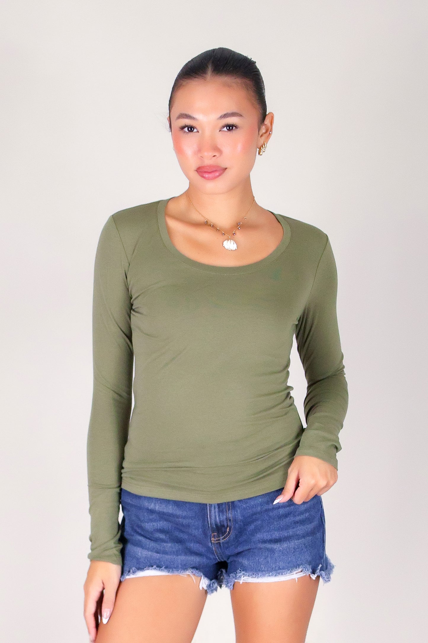 HOLD THAT THOUGHT LONG SLEEVE TOP