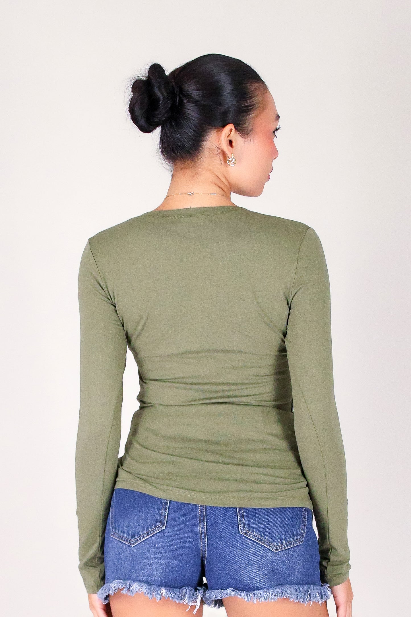 HOLD THAT THOUGHT LONG SLEEVE TOP