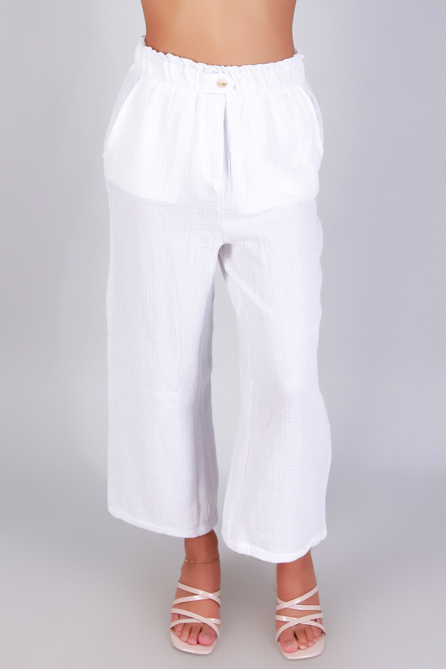 THE SOFT EDIT CAPRI'S