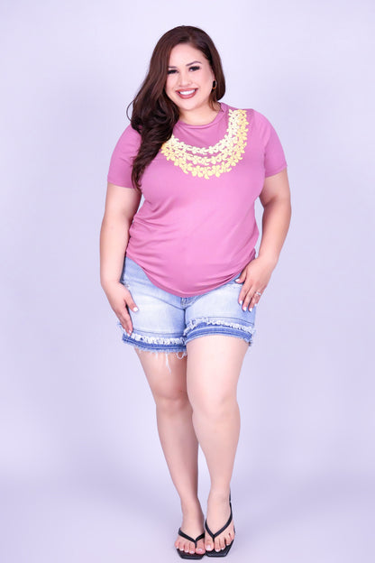 MULTI PUAKENIKENI LEI TEE