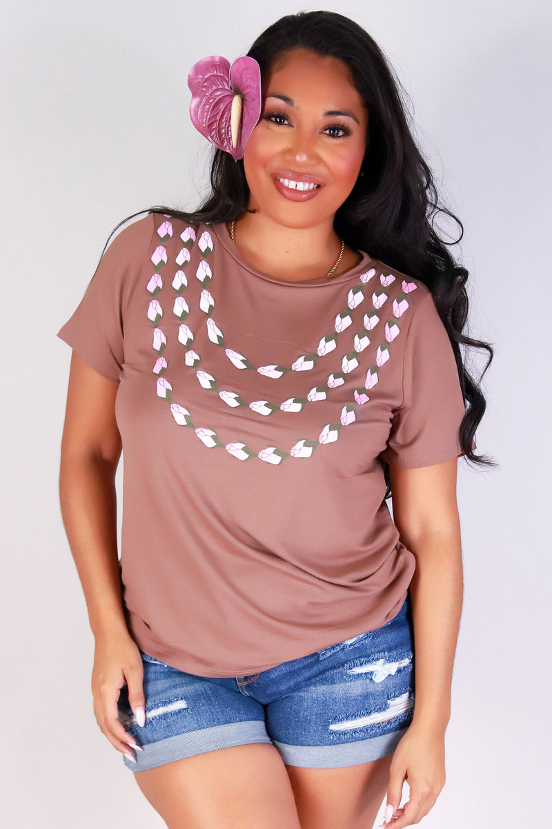 Jeans Warehouse Hawaii - PLUS S/S SCREENS - LOKELANI LEI TEE | By LUZ