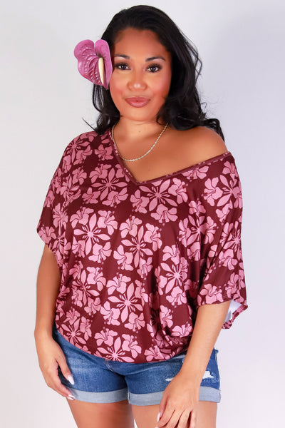 Jeans Warehouse Hawaii - PLUS PRINTED S/S - HIBISCUS QUILT DOLMAN TOP | By LUZ