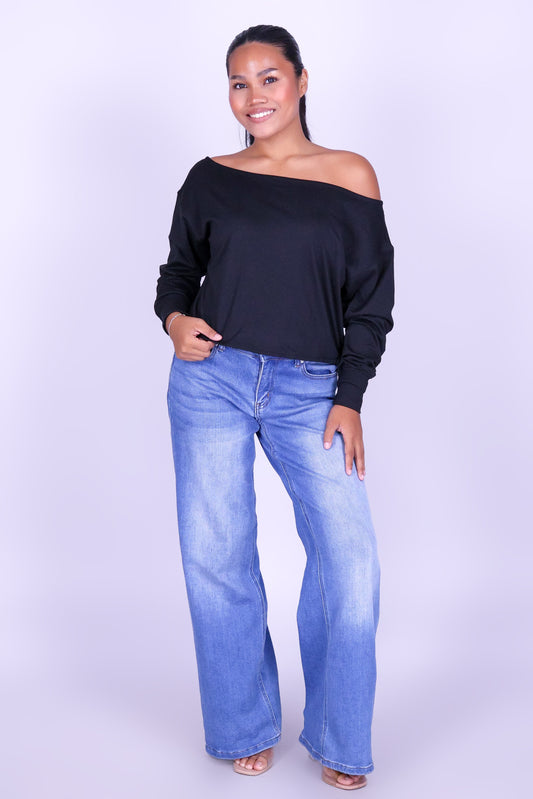 NO APOLOGIES OFF SHOULDER TOP