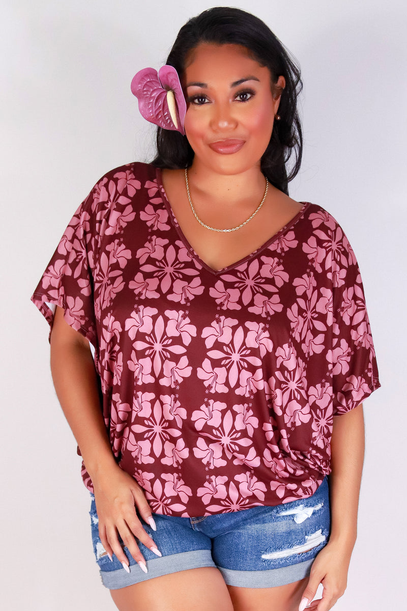 Jeans Warehouse Hawaii - PLUS PRINTED S/S - HIBISCUS QUILT DOLMAN TOP | By LUZ