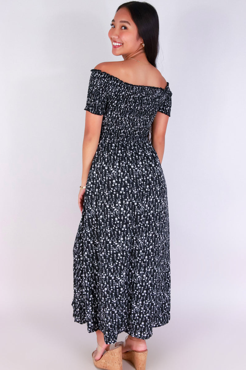 Jeans Warehouse Hawaii - SLEEVE SHORT PRINT DRESSES - BARE BLOOM OFF-SHOULDER DRESS | By PAPERMOON/ B_ENVIED