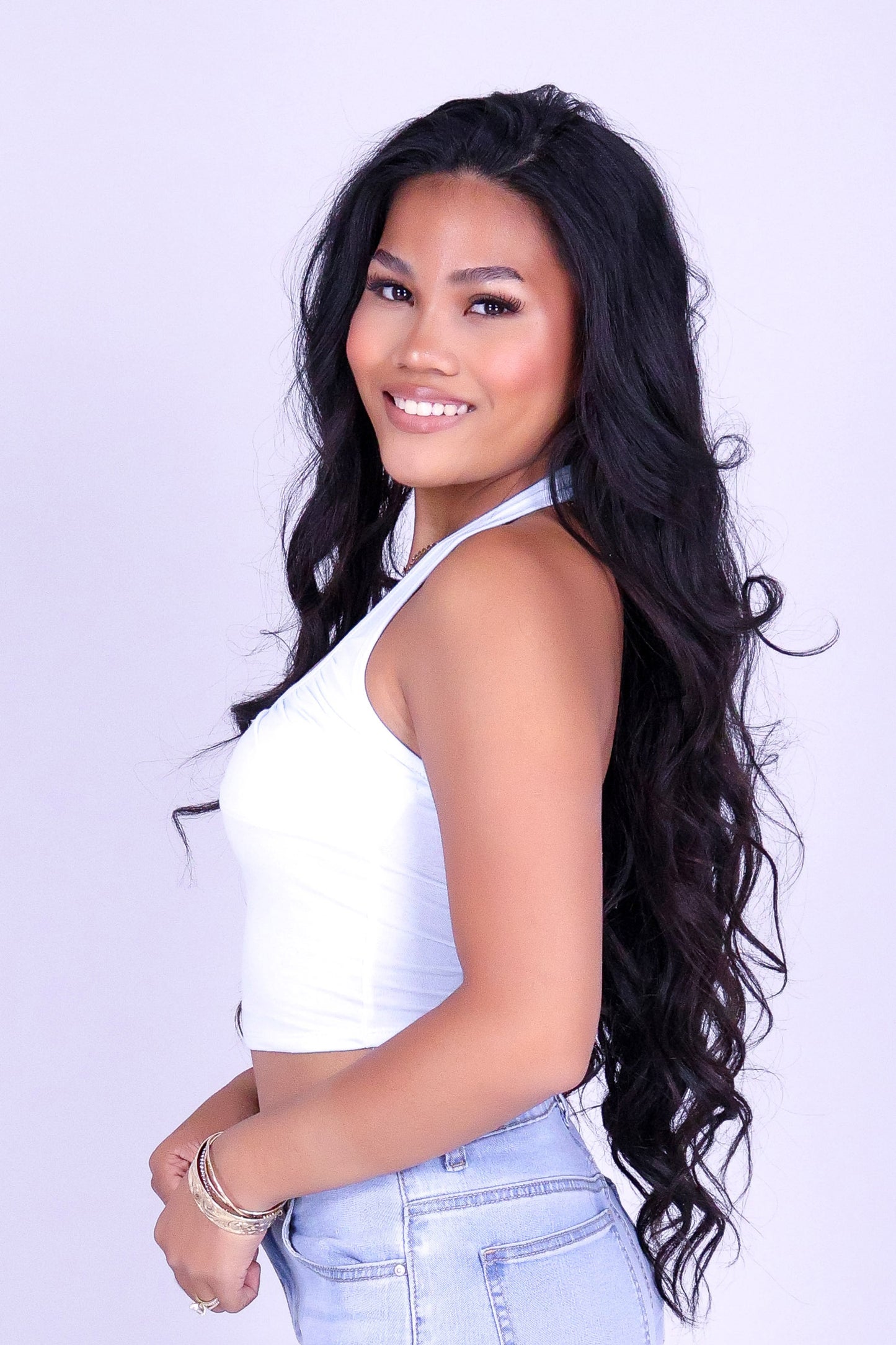 BARELY GOLDEN CROP HALTER TOP