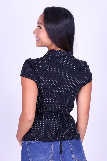 BREAK FREE BUTTON-DOWN TOP