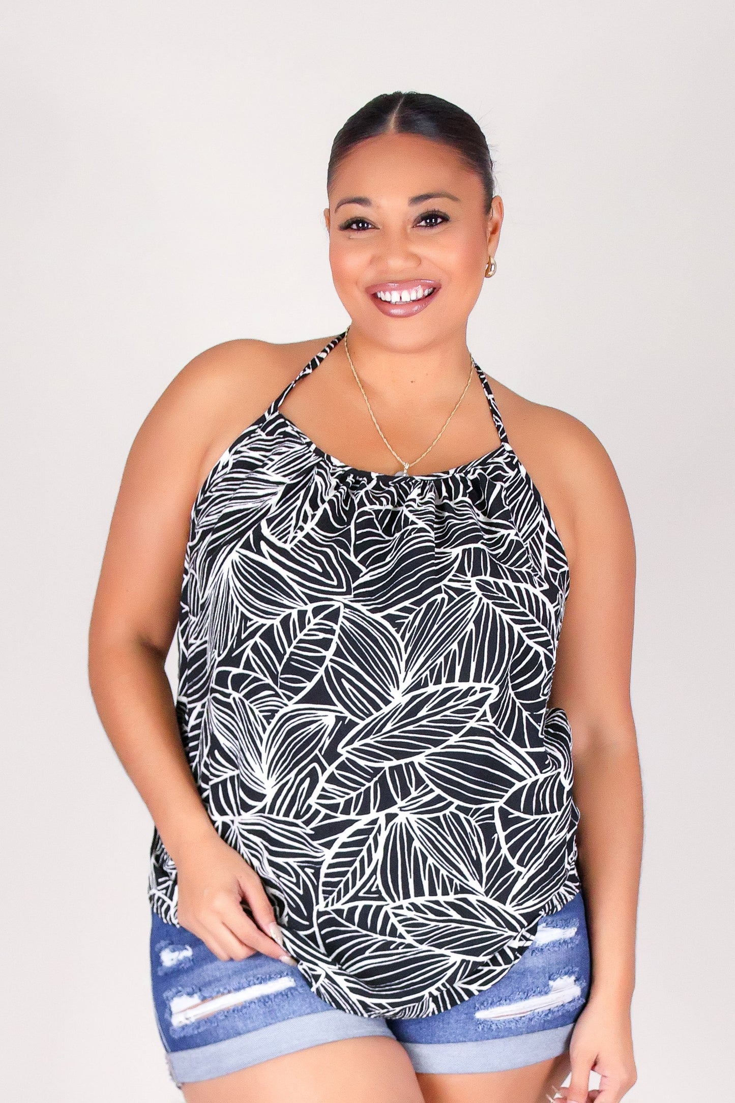 WILD LEAF HALTER TOP
