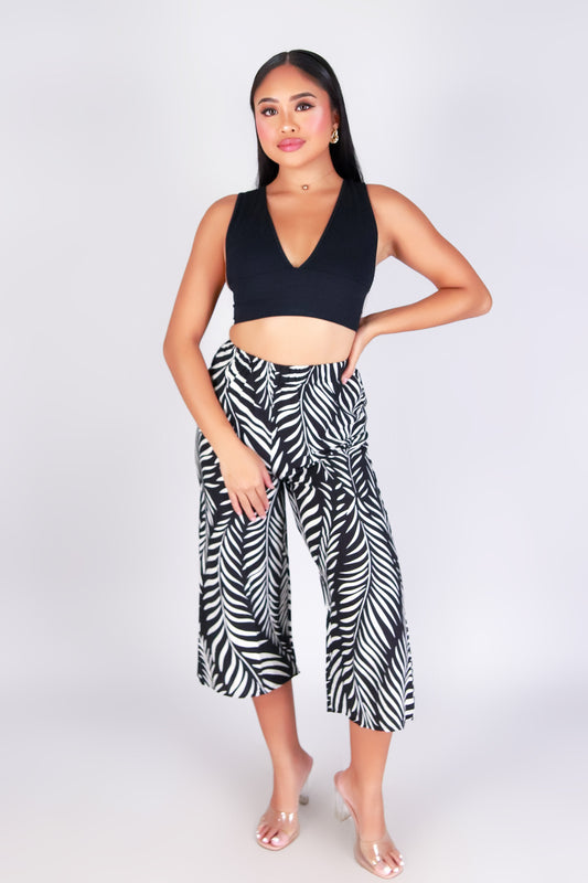 EFFORTLESSLY YOU CAPRI'S