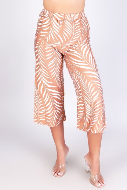 EFFORTLESSLY YOU CAPRI'S