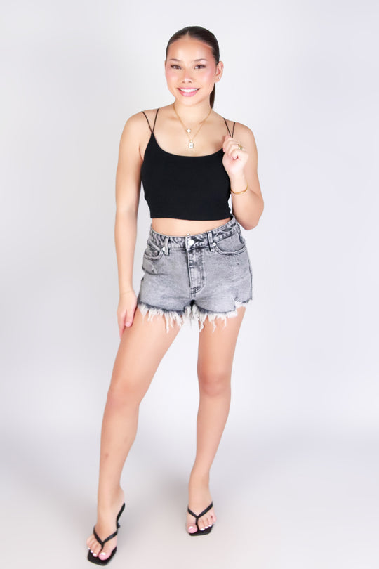 STICK TO THE BASICS CROP TOP