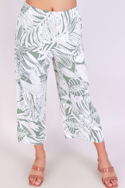 Jeans Warehouse Hawaii - SOLID KNIT CAPRI'S - TROPIC TWIST CAPRI PANTS | By PAPERMOON/ B_ENVIED