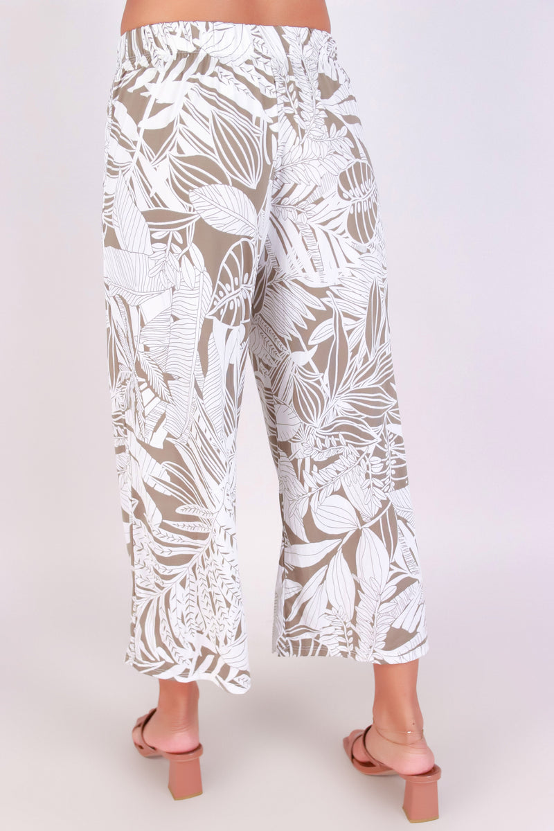 Jeans Warehouse Hawaii - SOLID KNIT CAPRI&