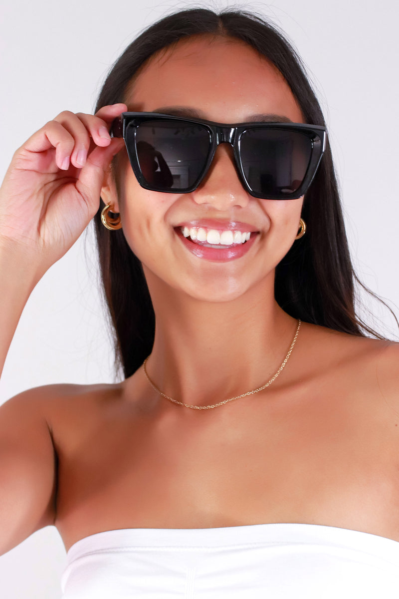 Jeans Warehouse Hawaii - OVERSIZED SUNGLASSES - FOLLOW MY LEAD SUNGLASSES | By SUNNY SUNGLASS
