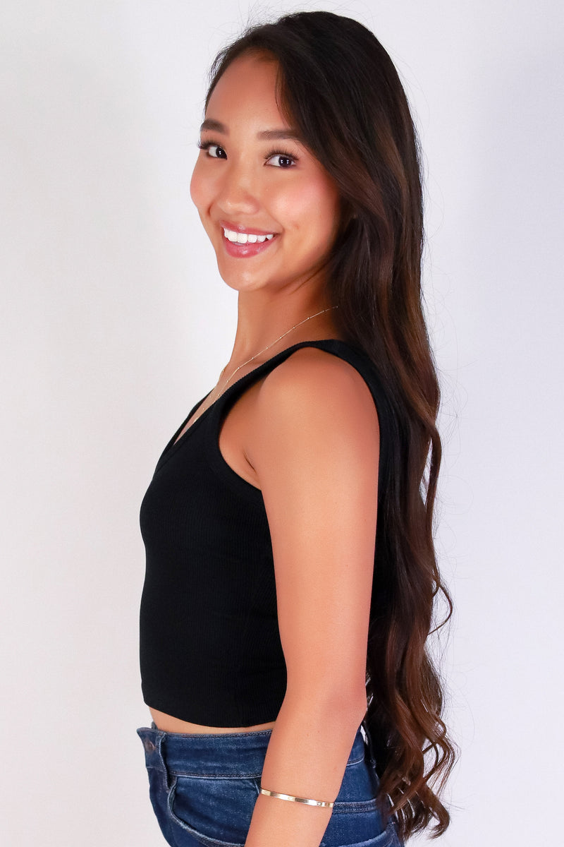 Jeans Warehouse Hawaii - SL CASUAL SOLID - SCOOP ME UP CROP TANK | By ANWND