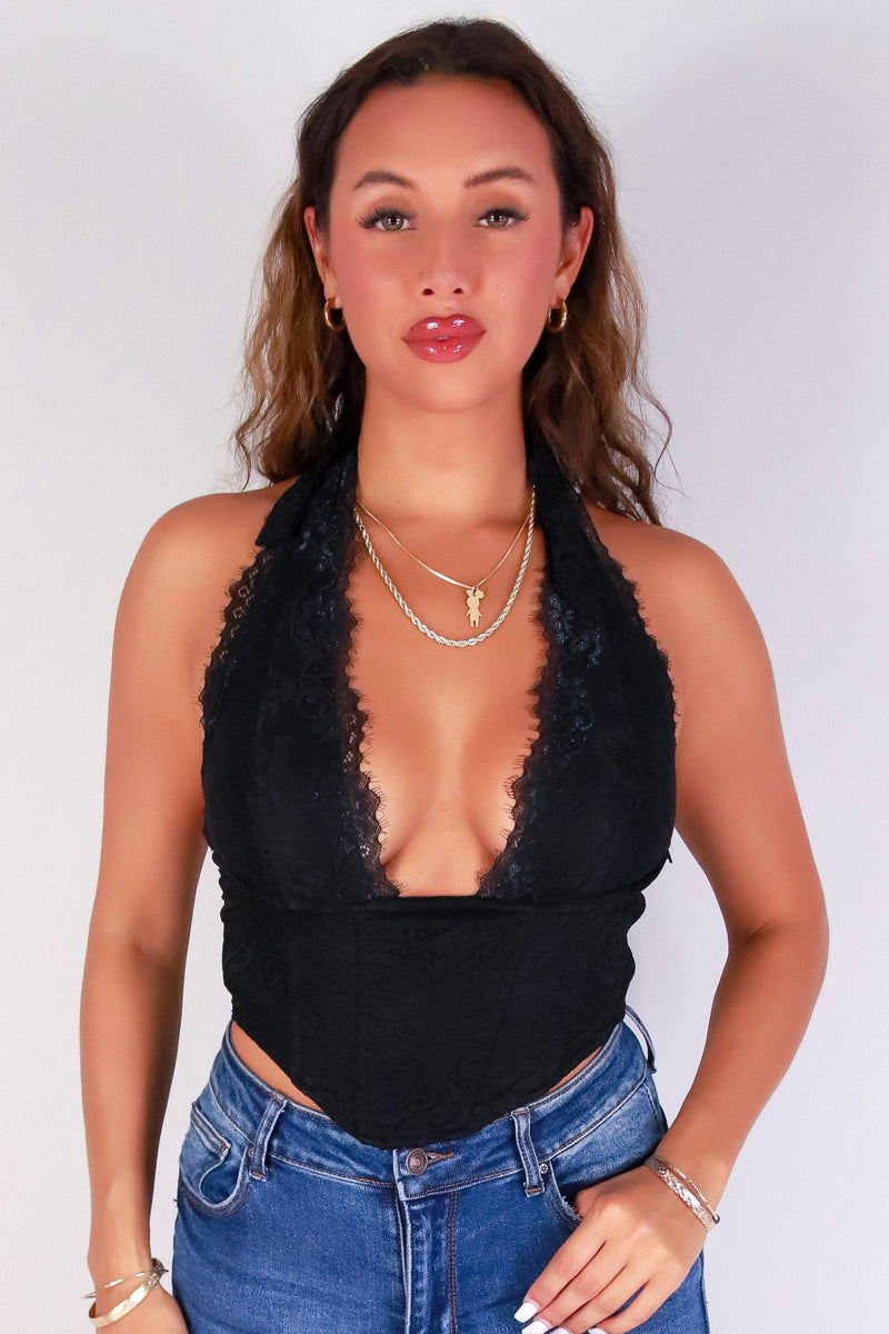 Jeans Warehouse Hawaii - SL CASUAL SOLID - KISS OF LACE HALTER TOP | By ULTIMATE OFFPRICE
