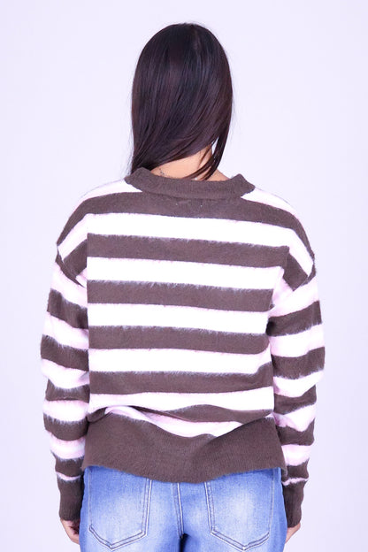 NO COMMENT STRIPE SWEATER