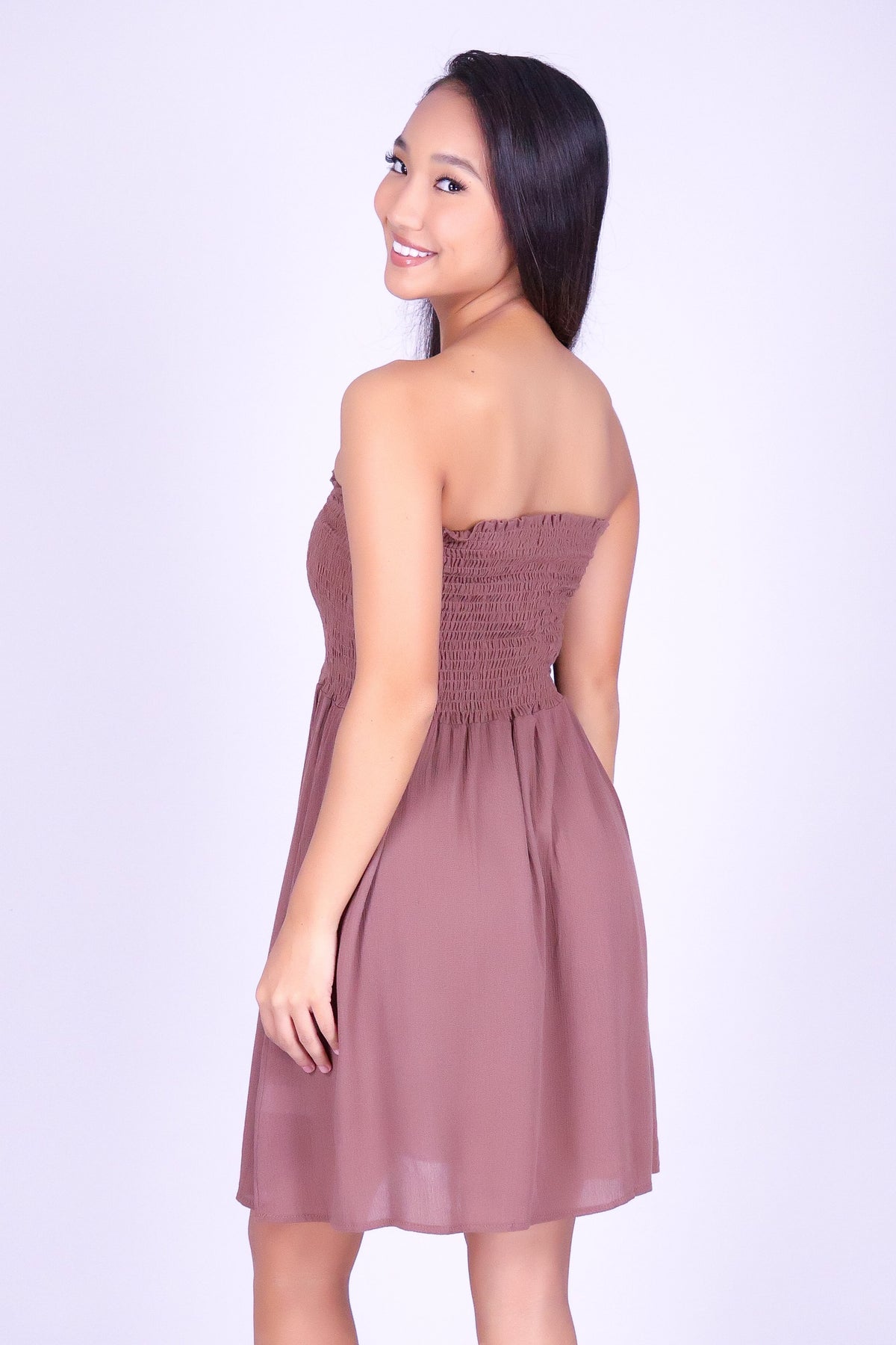 LUCKY ME SMOCKED TUBE BABYDOLL DRESS