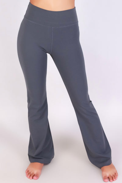 Jeans Warehouse Hawaii - SOLID KNIT PANTS - FLEX & FLARE PANTS | By ACTIVE USA