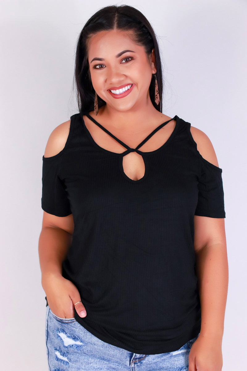 Jeans Warehouse Hawaii - PLUS S/S Knit Top - PEEK CHIC TOP | By STYLE TREE INC