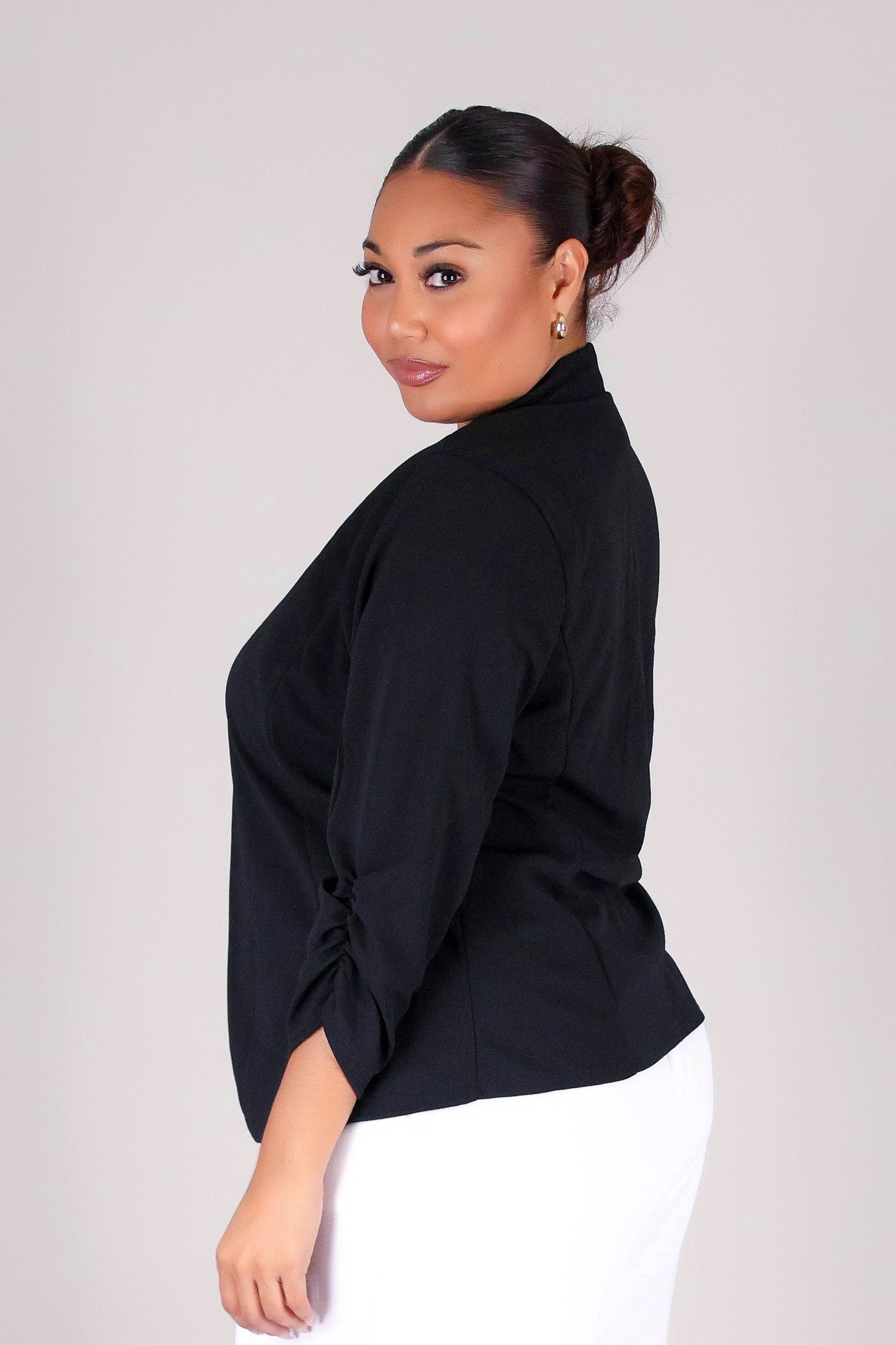 IN BUSINESS BLAZER